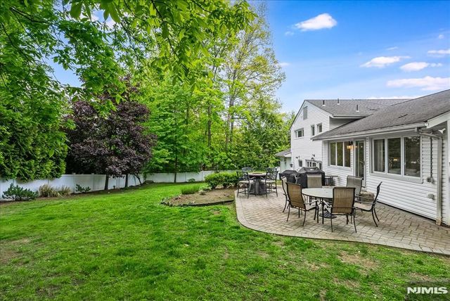9 Linden Lane, Wayne, NJ 07470