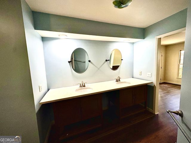 803 Dunwoody Chace, Sandy Springs, GA 30328