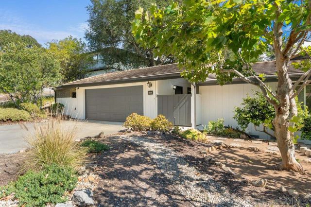 9817 Sage Hill, Escondido, CA 92026