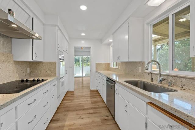 9817 Sage Hill, Escondido, CA 92026