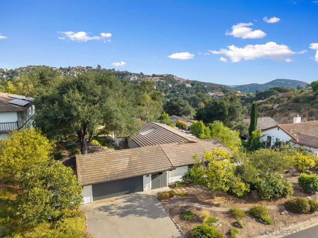 9817 Sage Hill, Escondido, CA 92026