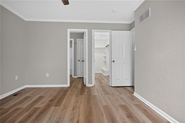 1709 Chadwick Cove, Louisburg, KS 66053