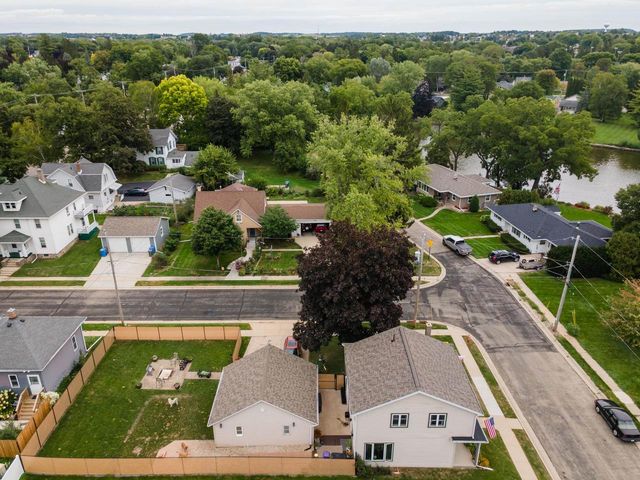 924 Cleveland Street, Watertown, WI 53098