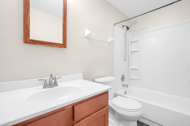 7385-7395 Cimmaron Station, Columbus, OH 43235