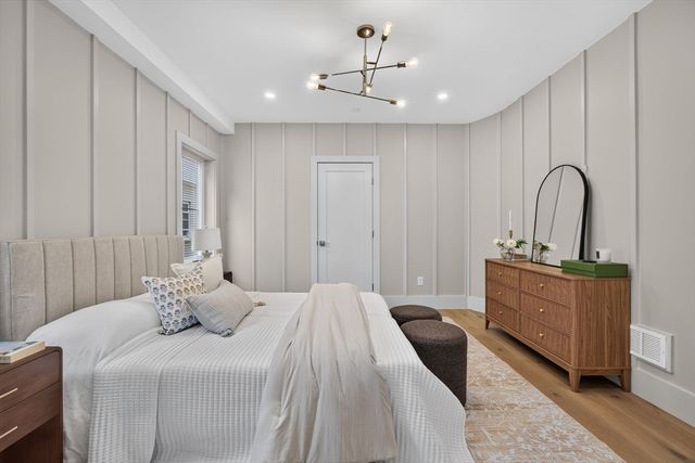 131 Hudson Street 1, Somerville, MA 02144