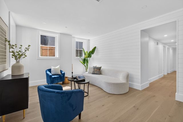 131 Hudson Street 1, Somerville, MA 02144