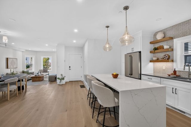 131 Hudson Street 1, Somerville, MA 02144
