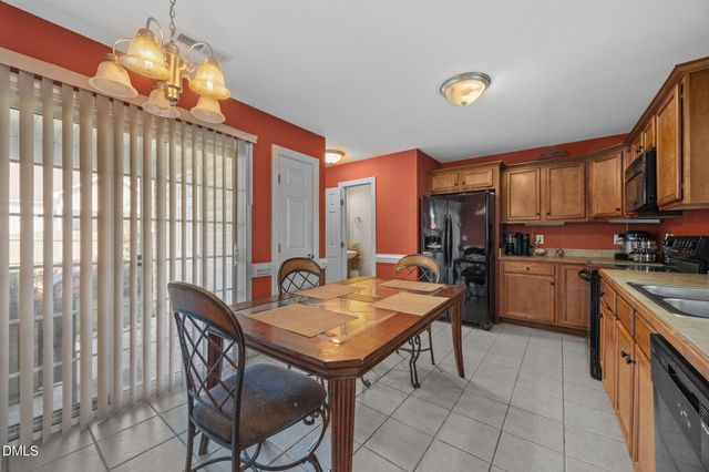 1917 Cambria Drive A, Greenville, NC 27834