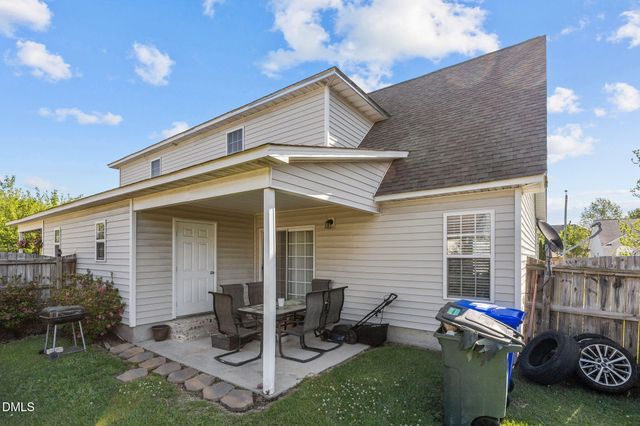 1917 Cambria Drive A, Greenville, NC 27834