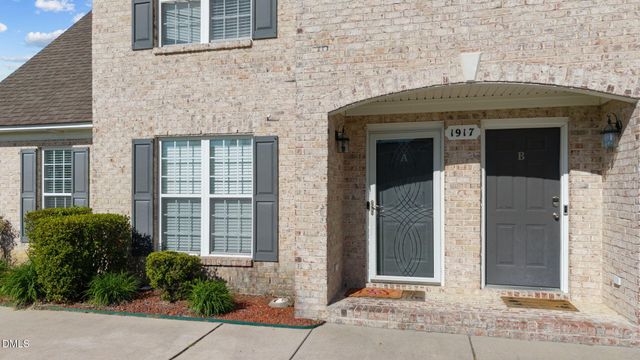 1917 Cambria Drive A, Greenville, NC 27834