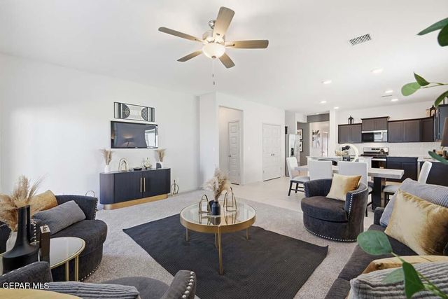 5045 Olivia Caro Street, El Paso, TX 79938