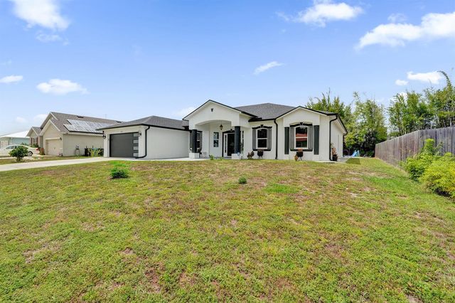 757 SW Jacoby Avenue, Port St. Lucie, FL 34953