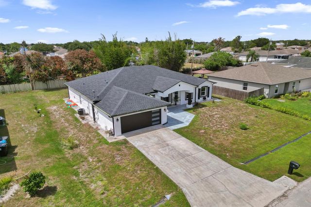 757 SW Jacoby Avenue, Port St. Lucie, FL 34953