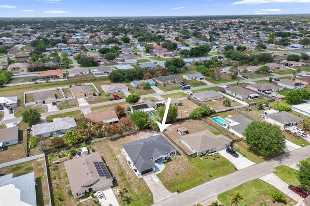 757 SW Jacoby Avenue, Port St. Lucie, FL 34953
