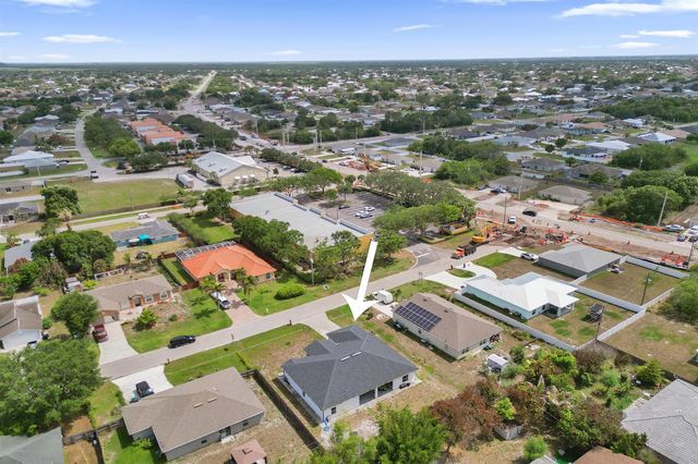 757 SW Jacoby Avenue, Port St. Lucie, FL 34953