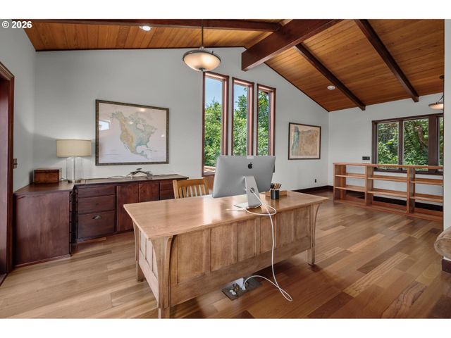 265 Nw ROYAL Blvd, Portland, OR 97210