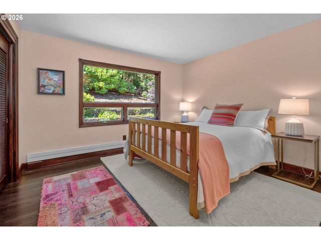 265 Nw ROYAL Blvd, Portland, OR 97210