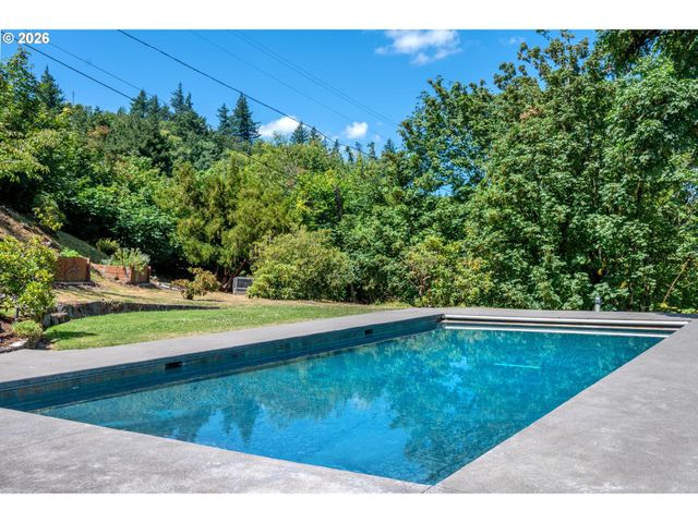 265 Nw ROYAL Blvd, Portland, OR 97210