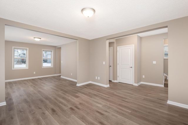 3011 Fremont Avenue N, Minneapolis, MN 55411