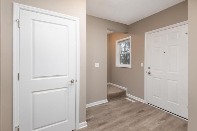 3011 Fremont Avenue N, Minneapolis, MN 55411