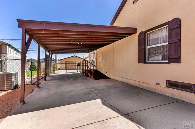 806 W 22nd St, Pueblo, CO 81003