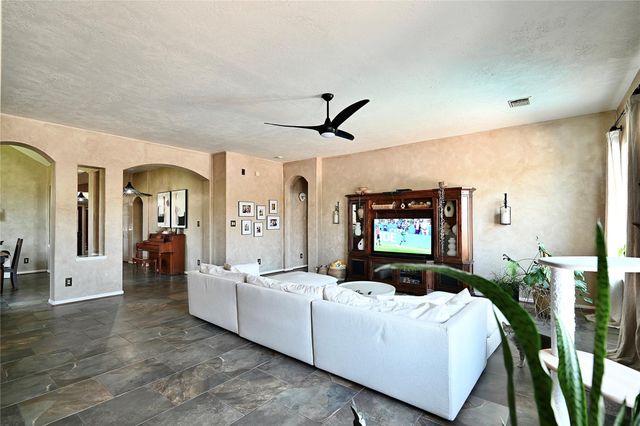 8163 Dune Brook Drive, Houston, TX 77089