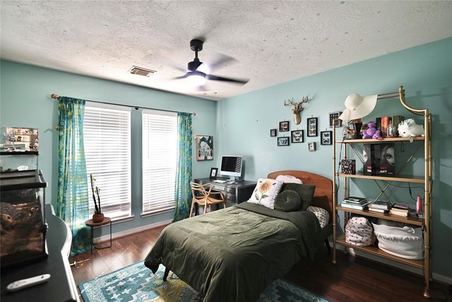 8163 Dune Brook Drive, Houston, TX 77089