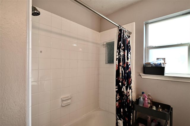 8163 Dune Brook Drive, Houston, TX 77089