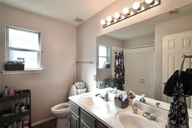 8163 Dune Brook Drive, Houston, TX 77089
