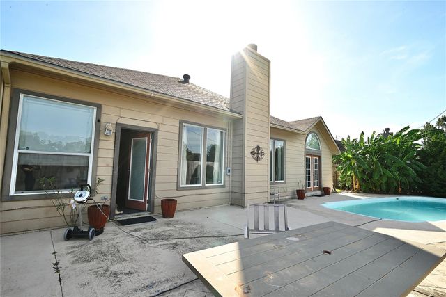 8163 Dune Brook Drive, Houston, TX 77089
