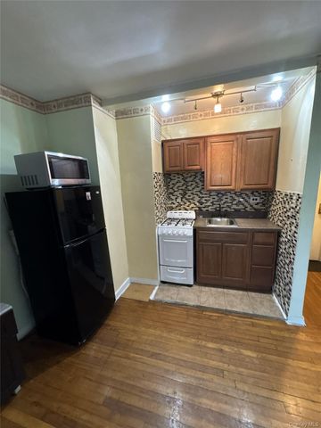 2821 Kings Highway 4M, Brooklyn, NY 11229