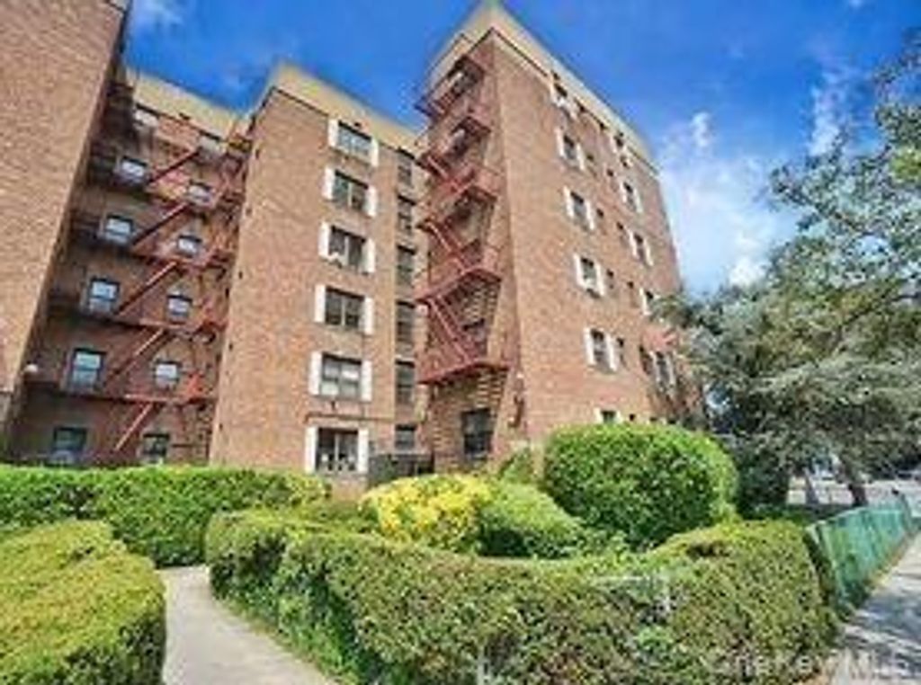 2821 Kings Highway 4M, Brooklyn, NY 11229