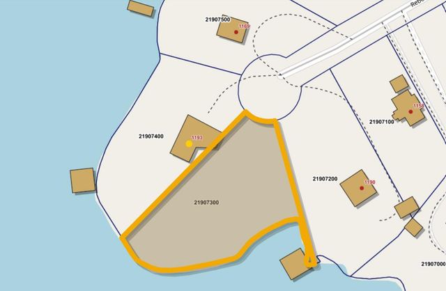 1191 Rebel LN, Goodview, VA 24095