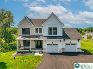 4740 Hillcrest Lane, Whitehall Twp, PA 18052