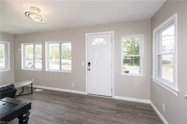 9318 Chesapeake ST, Norfolk, VA 23503