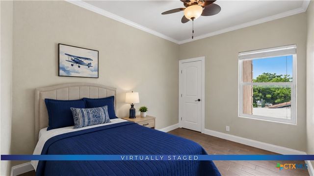 295 N West End Avenue, New Braunfels, TX 78130