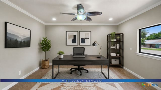295 N West End Avenue, New Braunfels, TX 78130