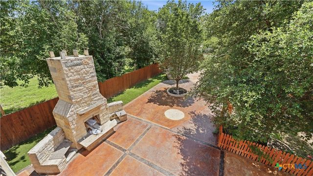 295 N West End Avenue, New Braunfels, TX 78130