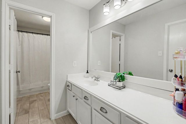 6507 Grant Drive, Magnolia, TX 77354