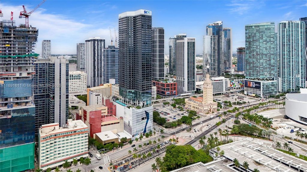 398 NE 5th St 4410, Miami, FL 33132