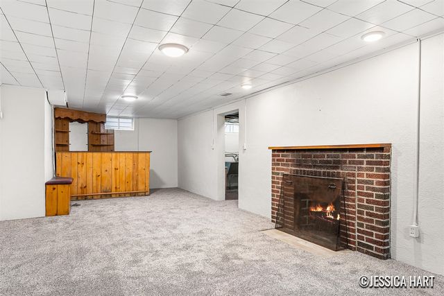 2765 Oakwood Avenue, Grand Rapids, MI 49505