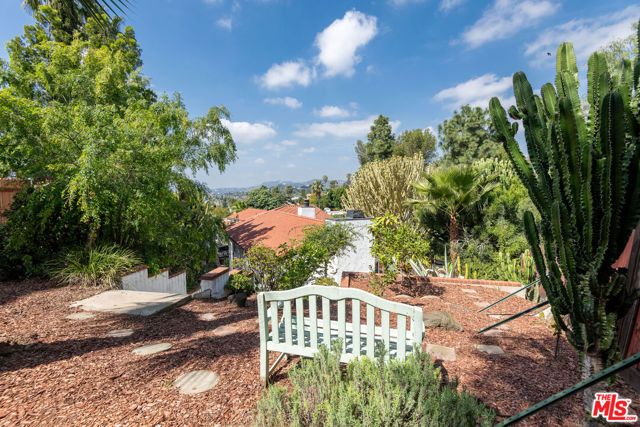 1458 Sutherland Street, Los Angeles, CA 90026