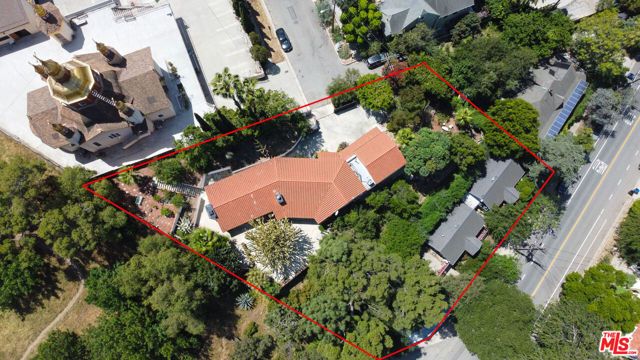 1458 Sutherland Street, Los Angeles, CA 90026