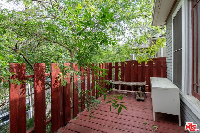 1458 Sutherland Street, Los Angeles, CA 90026