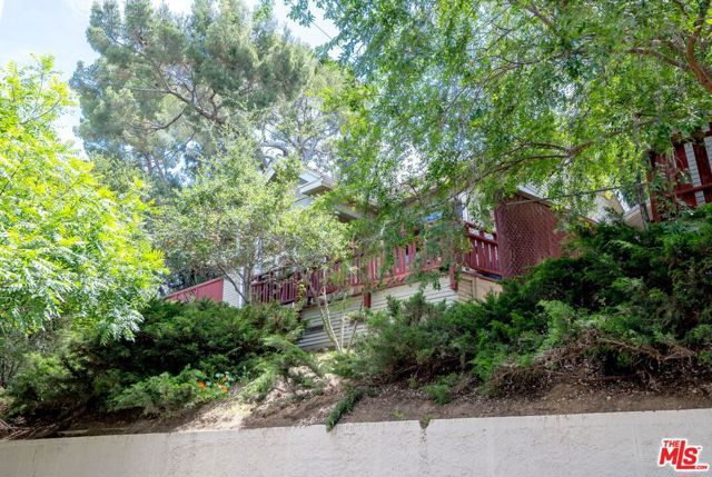 1458 Sutherland Street, Los Angeles, CA 90026