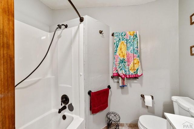 817 E Clarion Dr, Pueblo West, CO 81007