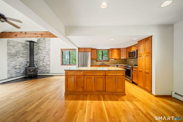 273 Scatacook Lane, Southbury, CT 06488