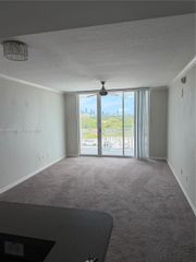 2665 SW 37th Ave 813, Miami, FL 33133