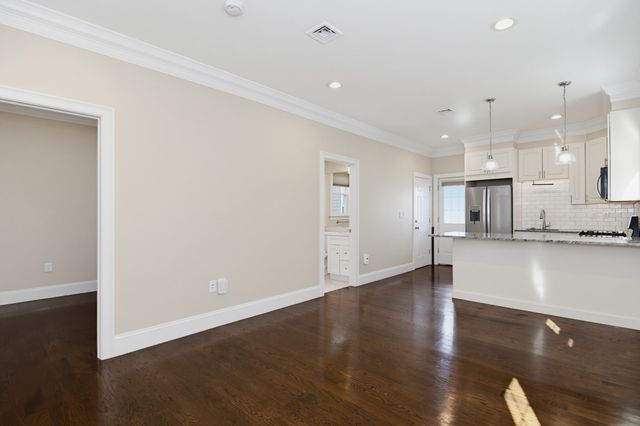 1048 Saratoga Street 2, Boston, MA 02128