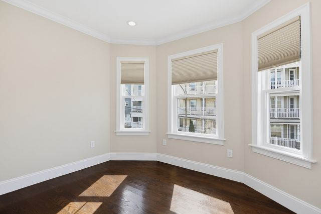 1048 Saratoga Street 2, Boston, MA 02128